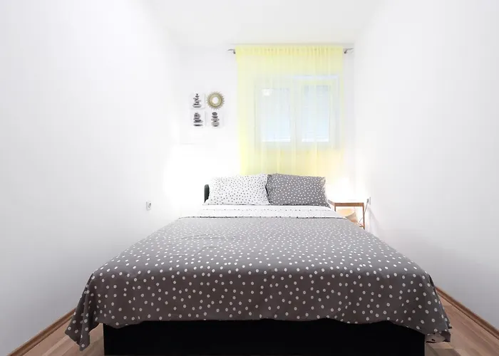 Don Apartment